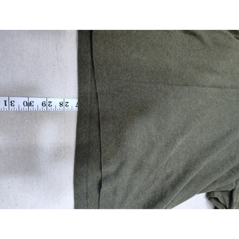 Banana Republic Men XL Olive Green Short Sleeve Polo Shirt Textured Casual VNeck